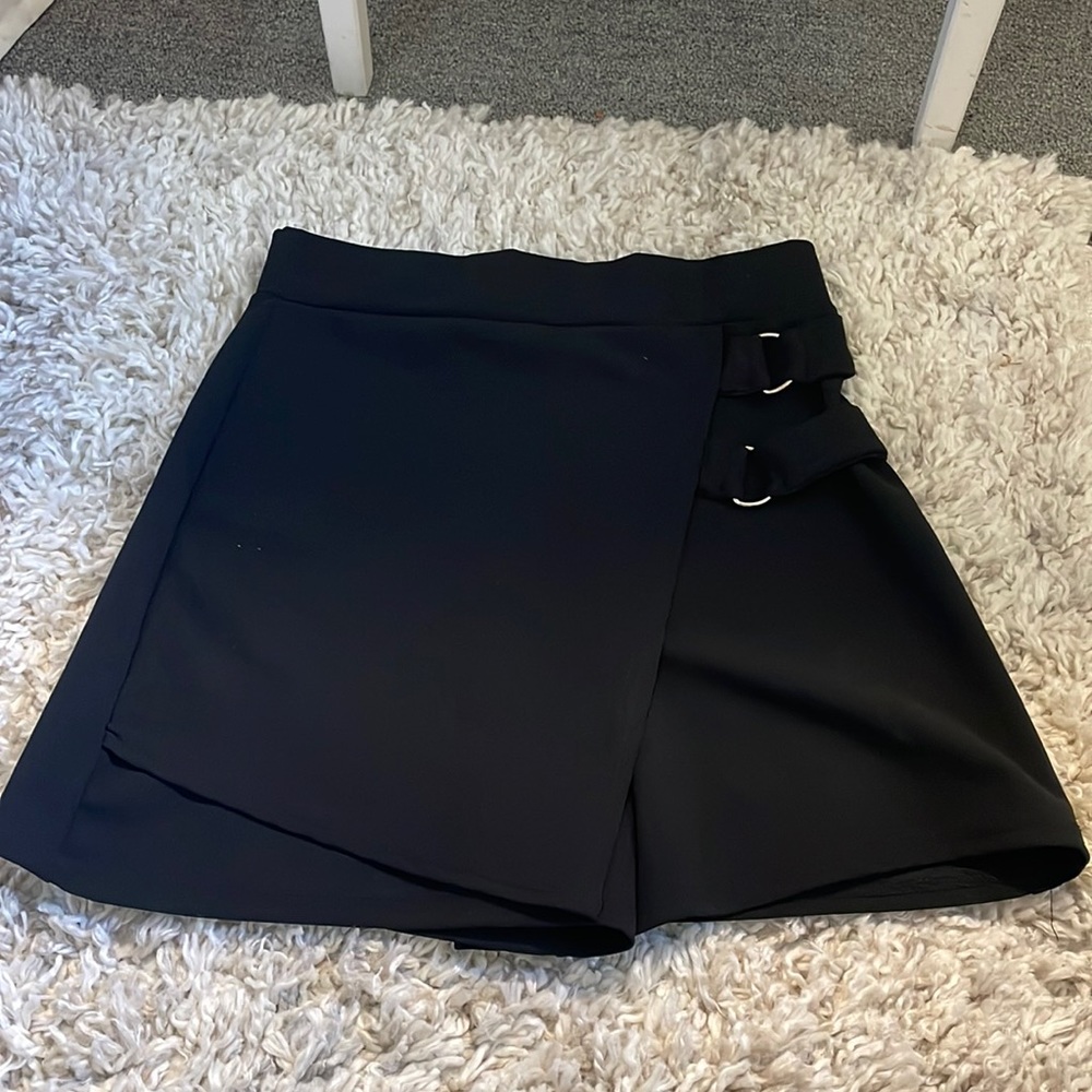 Skort